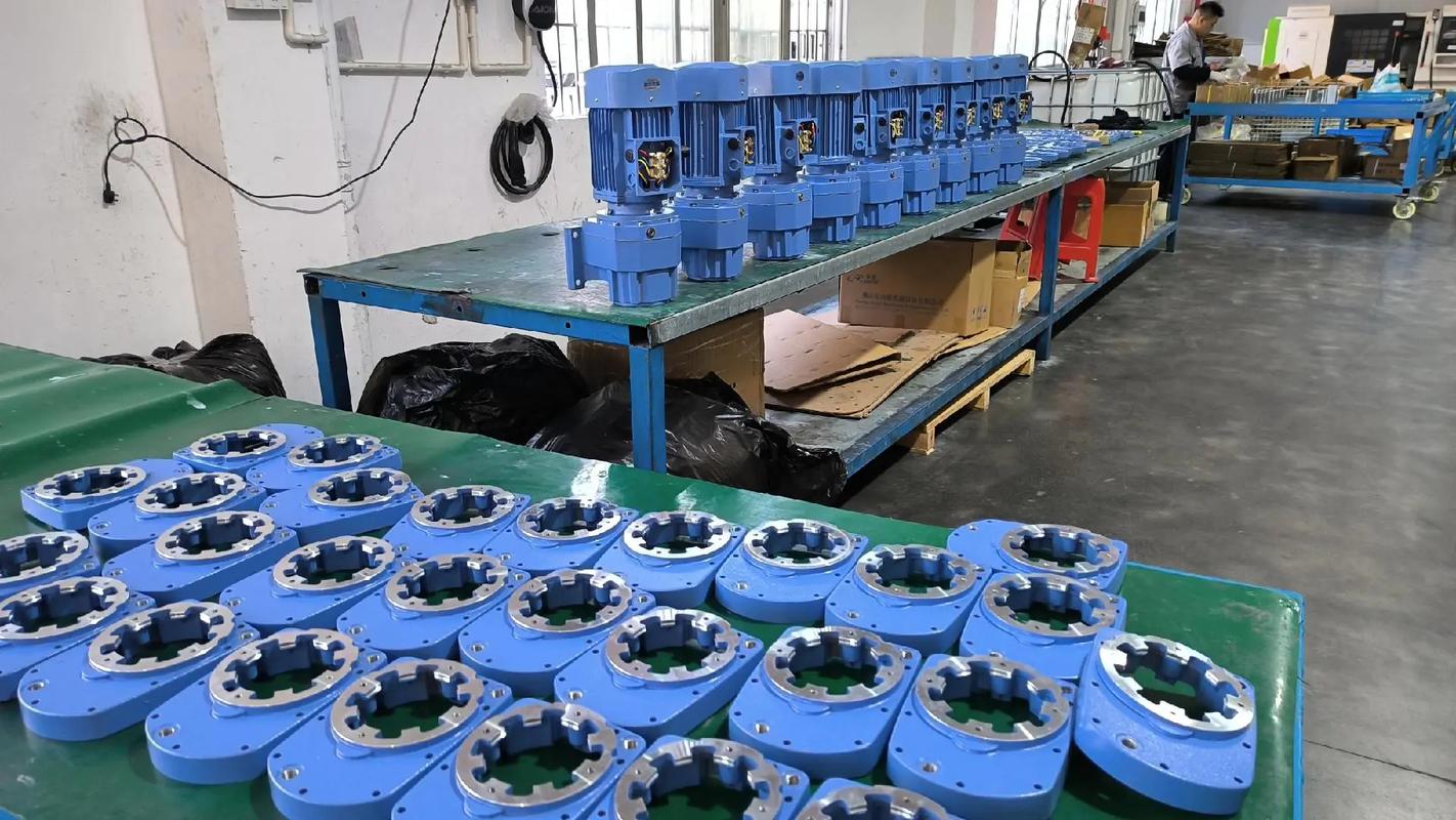 洛德(Rodar)減速機在陶瓷整線機械設(shè)備中的應(yīng)用與專業(yè)生產(chǎn)廠家解析